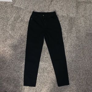 Black Mom Jeans